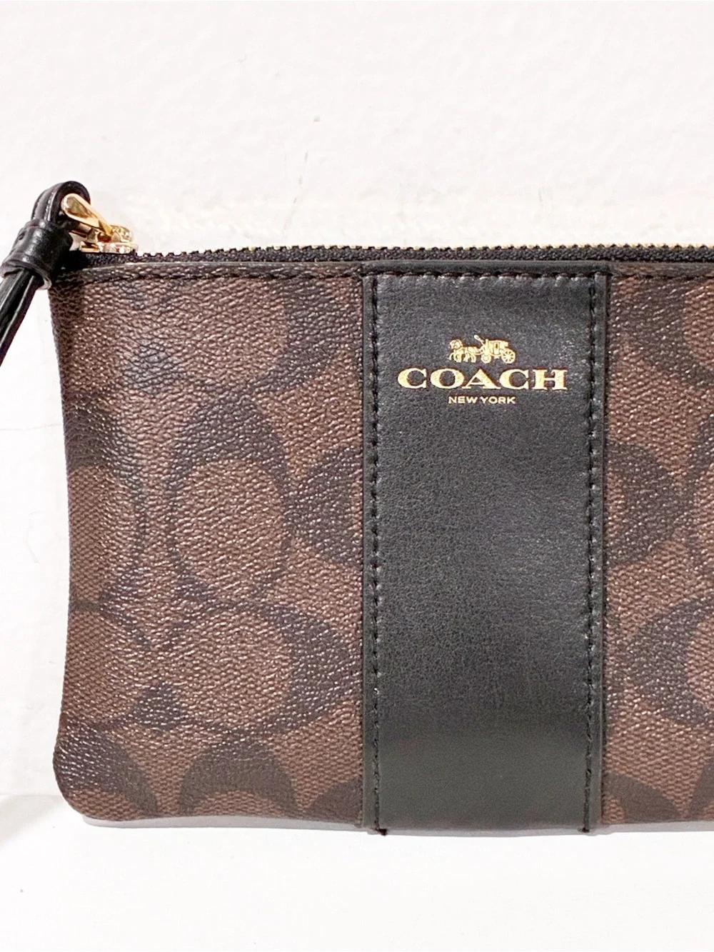 COACH Brown Black CORNER ZIP WRISTLET Leather Wallet